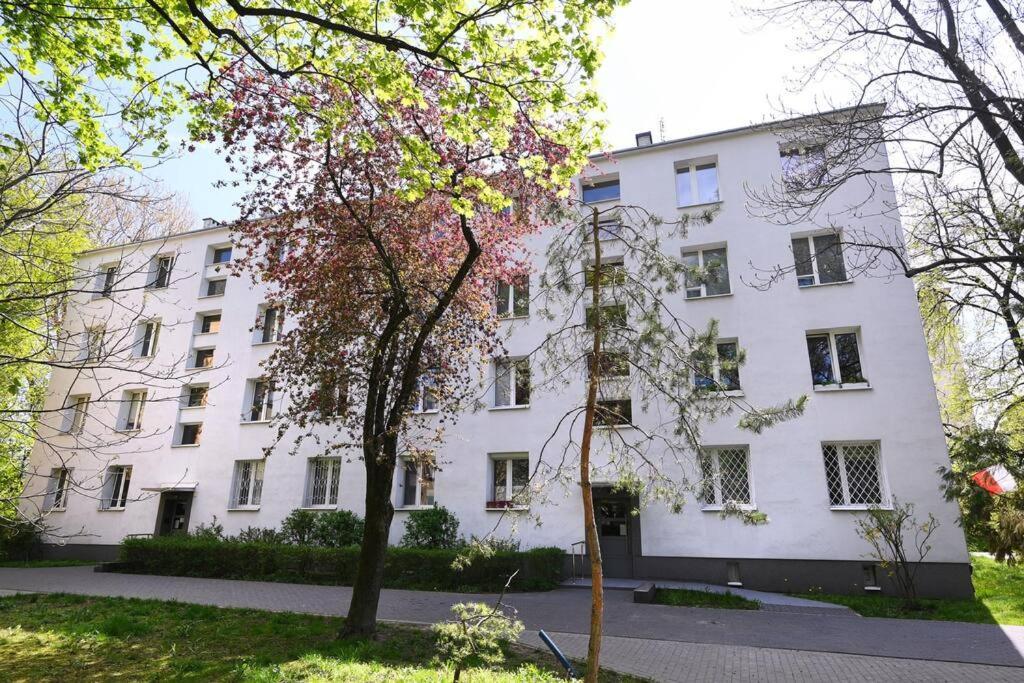 Ferienwohnung Saska Kepa -Ul. Francuska 2' Min Warschau Exterior foto